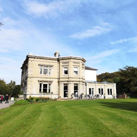 Cleatham Hall Bed & Breakfast Manton  Exterior photo